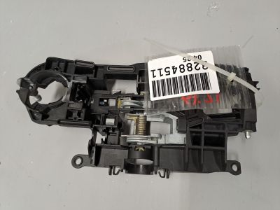 Кронштейн ручки двери правой для BMW 6 F12 F13 2011-2017