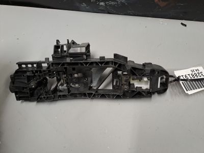 Кронштейн ручки двери левый для Mercedes C-klasse W205 2014-