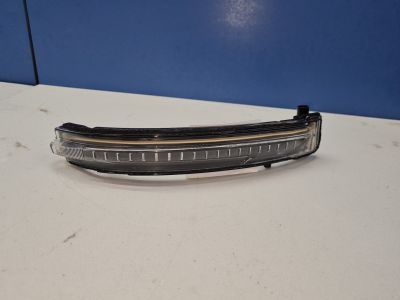 Указатель поворота в зеркало правый для Nissan X-Trail T32 2014-