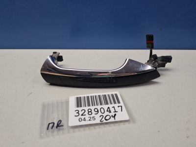 Ручка двери нaружная правая для Mercedes C-klasse W204 2007-2015