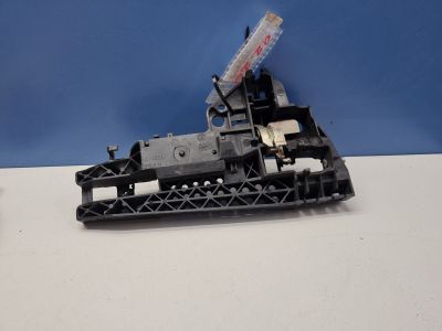 Кронштейн ручки двери левой для Audi A4 B8 2007-2015