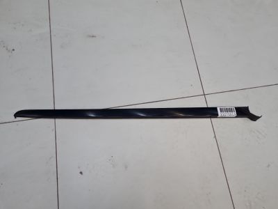 Молдинг лобового стекла левый для Peugeot 3008 P84 2016-