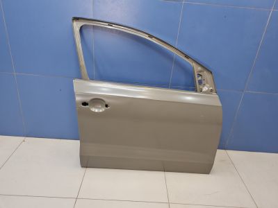 Дверь правая передняя для Volkswagen Polo Sedan 2011-
