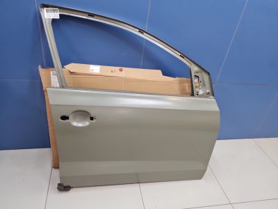 Дверь правая передняя для Volkswagen Polo Sedan 2011-