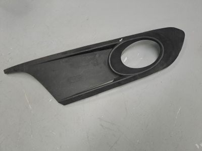 Решётка в бампер правая для Volkswagen Jetta A6 2010-2018