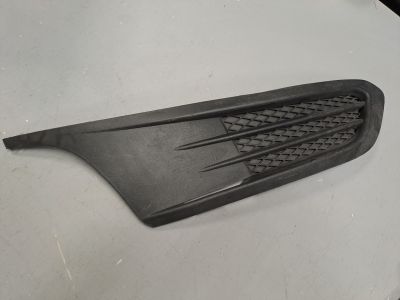 Решётка в бампер правая для Volkswagen Jetta A6 2010-2018