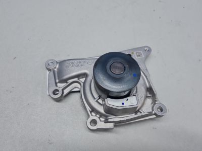 Помпа (насос водяной) для Renault Duster 2010-