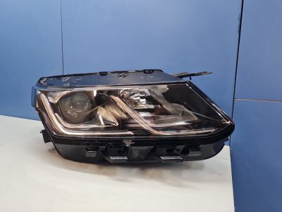 Фара правая для Geely Coolray SX11 2020-