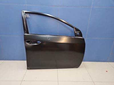 Дверь правая передняя для Toyota Corolla E18 2013-