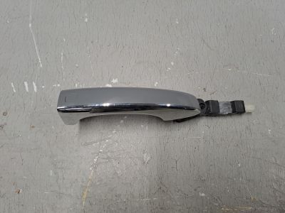 Ручка двери нaружная левая для Audi A6 S6 C7 2011-2018