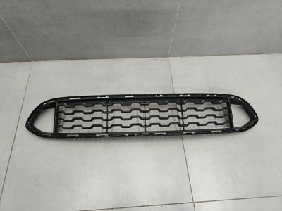 Решётка в бампер центральная для BMW X4 F26 2014-2018