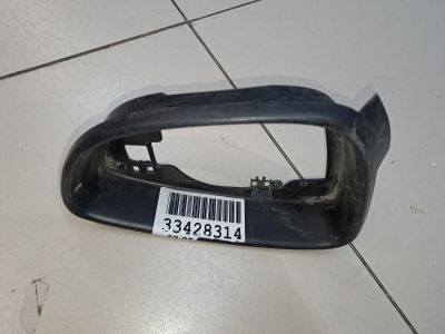 Рамка зеркала правого для Volkswagen Passat B7 2011-2015