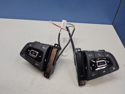 Блок кнопок в рулевое колесо для Chery Tiggo 7 Pro 2020-