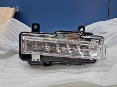 Фара дневного света правая для Mitsubishi Pajero V8 V9 2006-