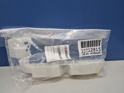 Кронштейн бампера переднего правый для Audi A4 B9 2015-