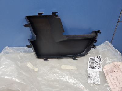 Кожух решетки ПТФ правый для Audi Q5 8R 2008-2017