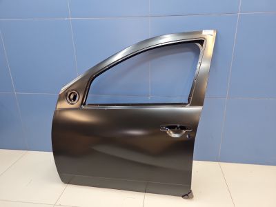 Дверь левая передняя для Renault Duster 2010-