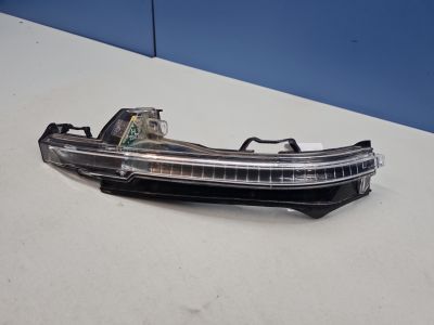 Указатель поворота в зеркало левый для Audi Q5 FY 2017-