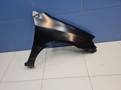 Крыло переднее правое для Toyota Corolla E12 2001-2007
