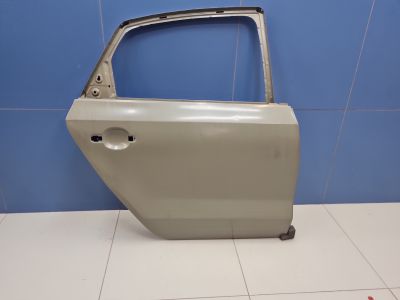 Дверь правая задняя для Volkswagen Polo Sedan 2011-