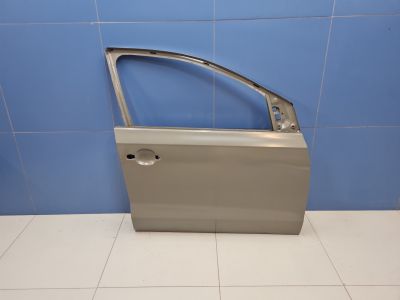 Дверь правая передняя для Volkswagen Polo Sedan 2011-