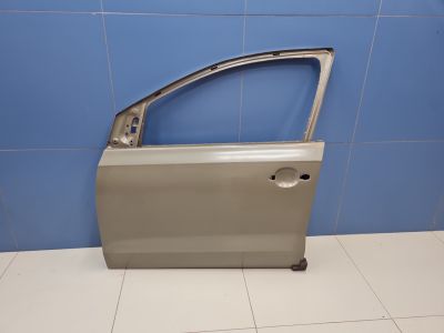 Дверь левая передняя для Volkswagen Polo Sedan 2011-