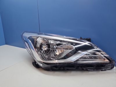 Фара правая для Hyundai Solaris 2010-2017