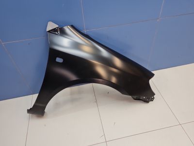 Крыло переднее правое для Toyota Corolla E12 2001-2007