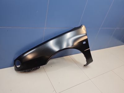 Крыло переднее левое для Toyota Corolla E11 1997-2001