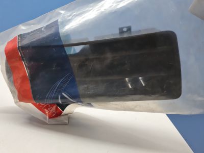 Решётка в бампер левая для Volkswagen Golf 4 1997-2005