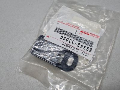 Кронштейн датчика парковки для Toyota Camry XV50 2011-2017