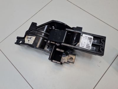 Кронштейн подножки правой для Land Rover Range Rover 2012-