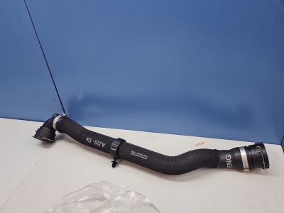 Патрубок радиатора верхний для Land Rover Discovery 2017-