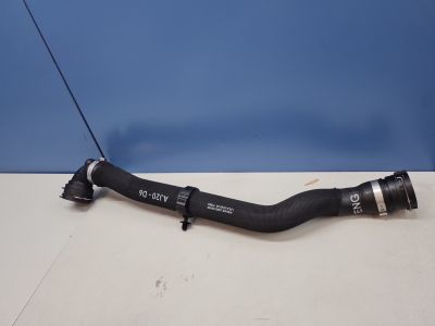 Патрубок радиатора верхний для Land Rover Defender 2019-