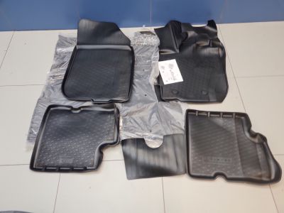 Комплект ковриков салона и багажника для Renault Duster 2021-