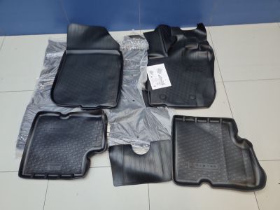 Комплект ковриков салона и багажника для Renault Duster 2021-