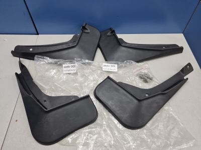 Комплект брызговиков для Zeekr 009 2022-
