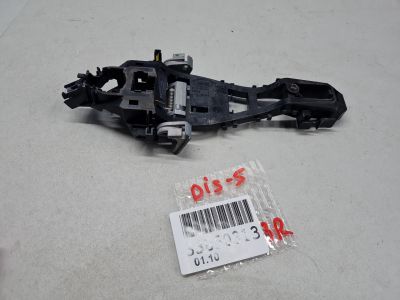 Кронштейн ручки двери правой для Land Rover Discovery Sport 2014-