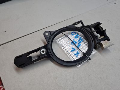 Кронштейн ручки двери задней правой для Mitsubishi Outlander CW XL 2006-2012