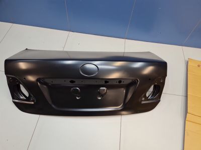 Крышка багажника для Toyota Corolla E15 2006-2013