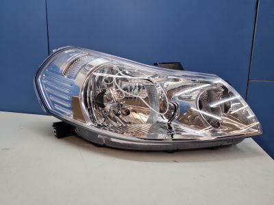 Фара правая для Suzuki SX4 2006-2013