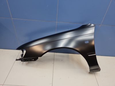 Крыло переднее левое для Toyota Corolla E10 1991-2000