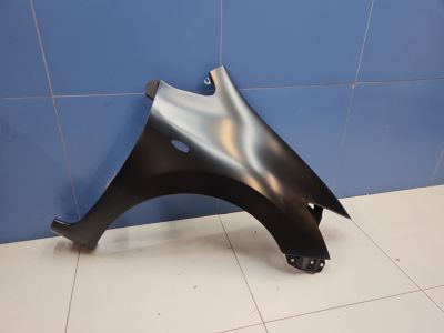 Крыло переднее правое для Toyota Auris E15 2006-2012