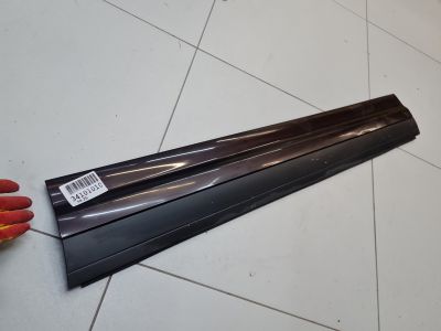 Молдинг двери правый передний для Porsche Cayenne 958 2010-2018