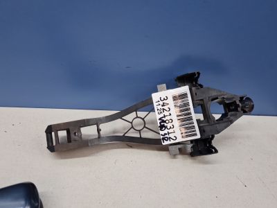 Кронштейн ручки двери правой для Volvo S40 2004-2012