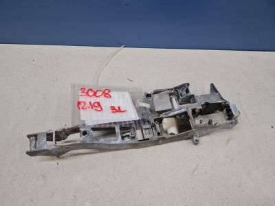 Кронштейн ручки двери левый для Peugeot 3008 2009-2016