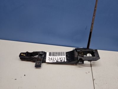 Кронштейн ручки двери задней левый для Mazda 3 BL 2009-2013