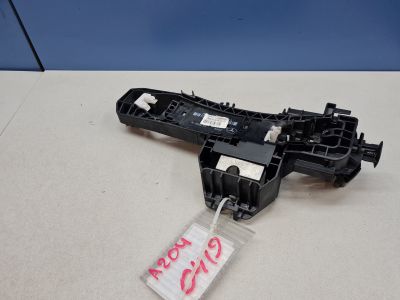 Кронштейн ручки двери левый для Mercedes C-klasse W204 2007-2015