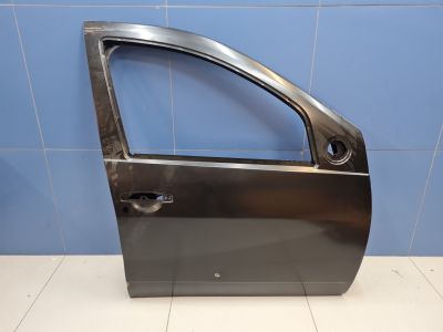 Дверь правая передняя для Renault Duster 2010-