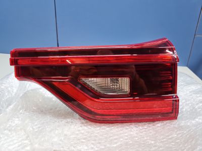 Фонарь в крышку правый для SWM G05 2019-